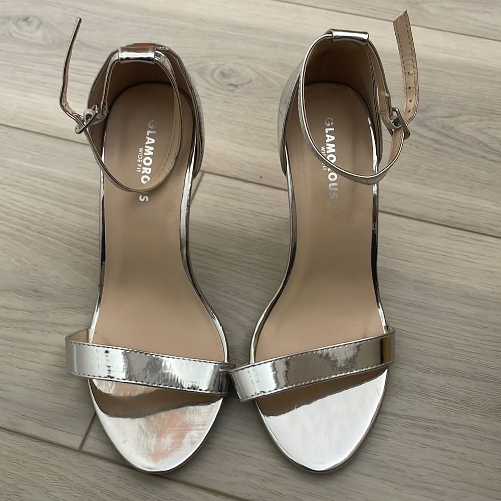 Sliver heels